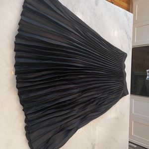Black long skirt